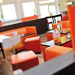 Orange Und Szálloda Neu-Ulm