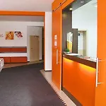 Orange Und Szálloda 3*
