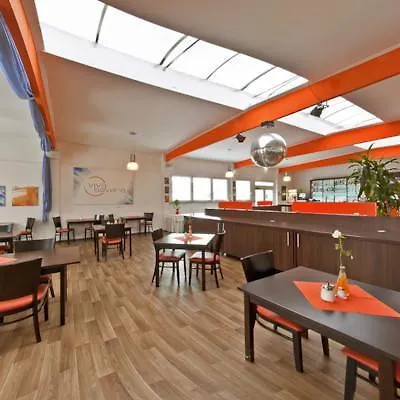 Отель Orange Und 3*