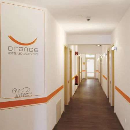 ホテル Orange Und 3*
