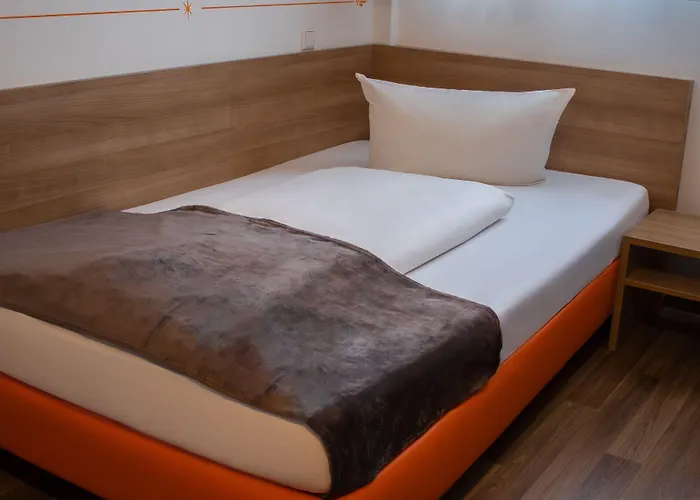 Orange Und