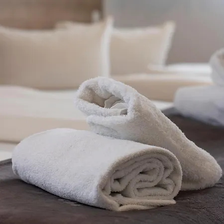 Hotel Orange Und 3*