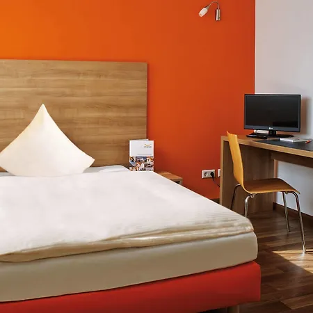 Orange Und