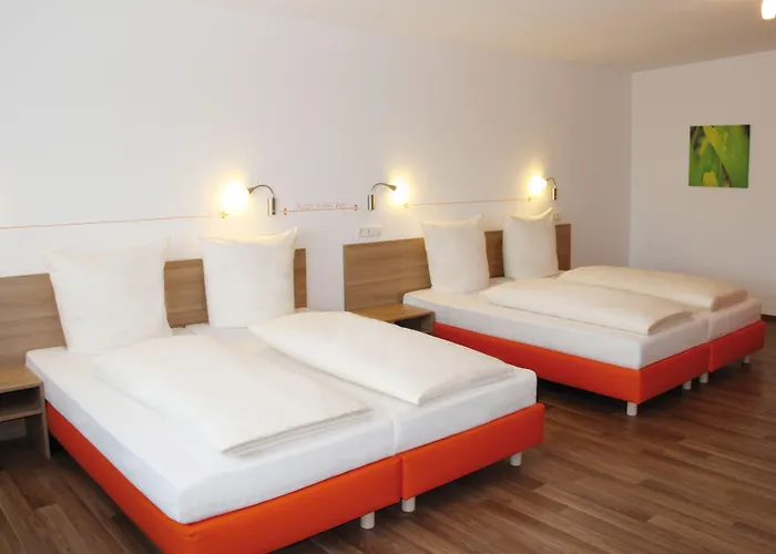 Orange Und Hotel 3*